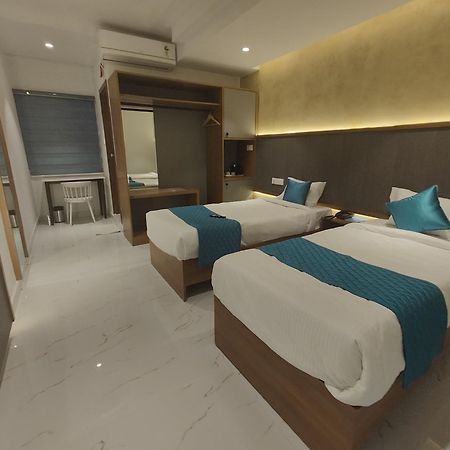 Hotel La Premier حيدر أباد المظهر الخارجي الصورة