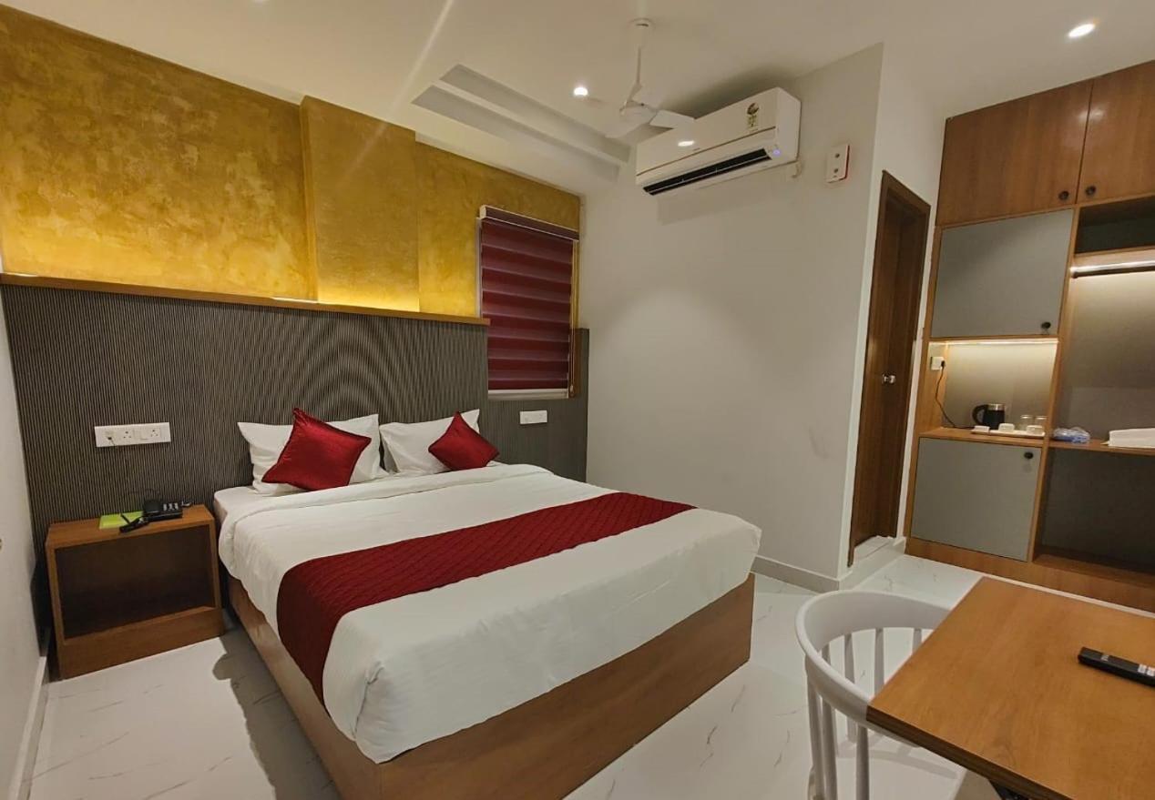 Hotel La Premier حيدر أباد المظهر الخارجي الصورة