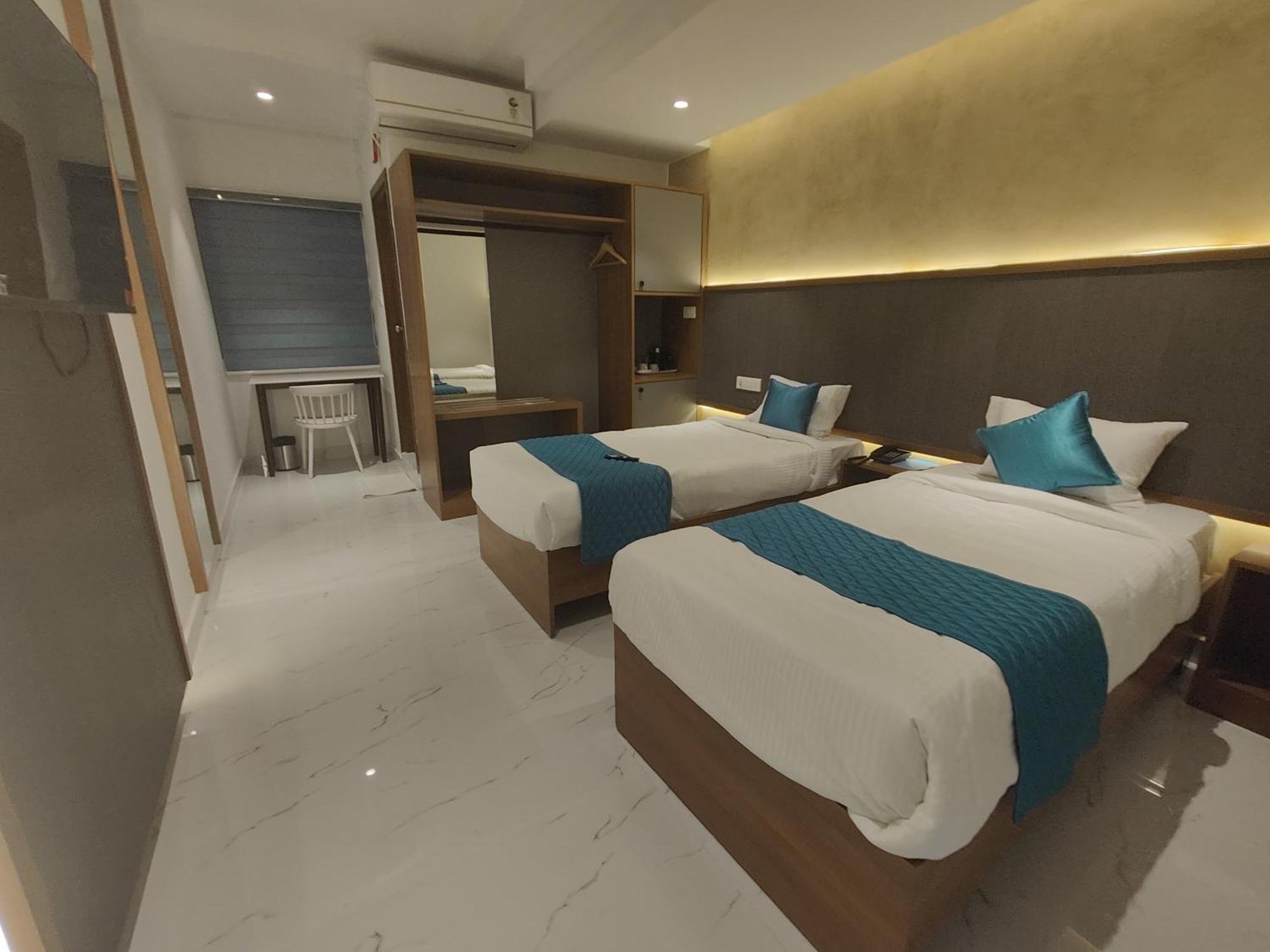 Hotel La Premier حيدر أباد المظهر الخارجي الصورة